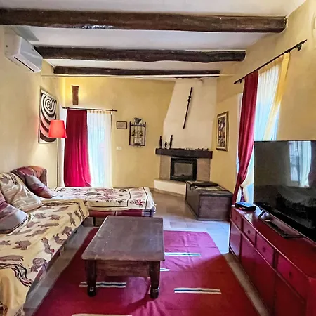 Grotta Dell'edera By Interhome *