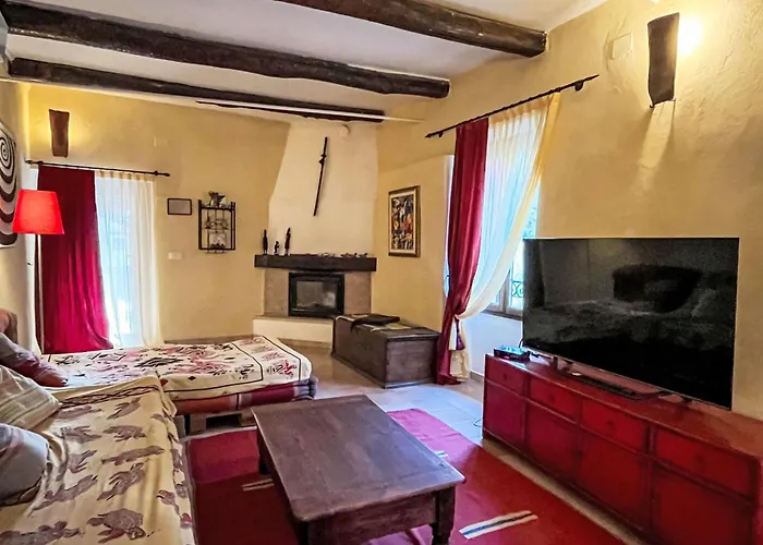 Grotta Dell'edera By Interhome Calice Ligure