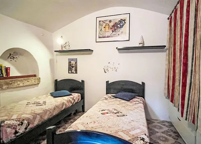 Grotta Dell'edera By Interhome Dom wakacyjny Calice Ligure